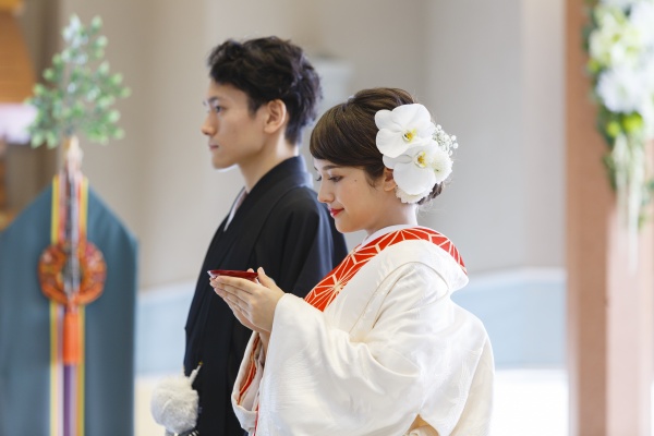 神前式をするなら知っておきたい 三々九度の由来と意味 その2 スタッフブログ 山形県鶴岡市の結婚式場 ベルナール鶴岡